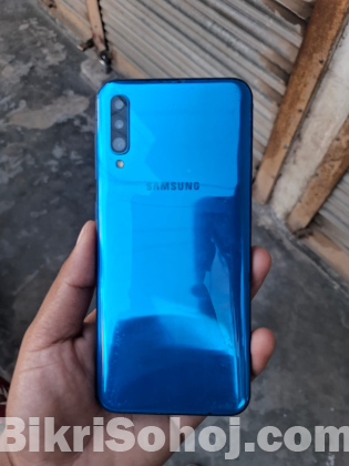 Sumsung  Galaxy A50